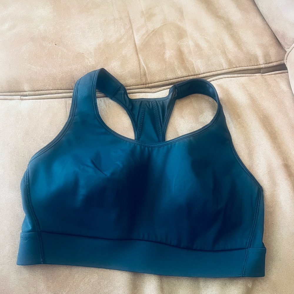 Athleta black Sports Bra size 36D